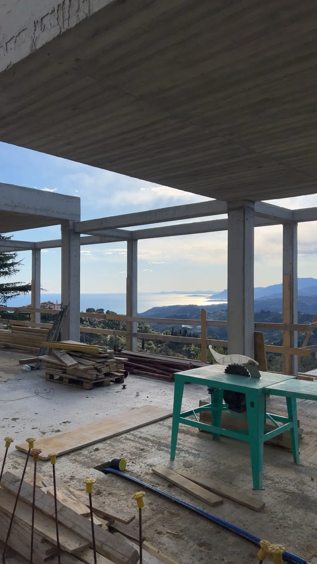 Interior frame, sea view